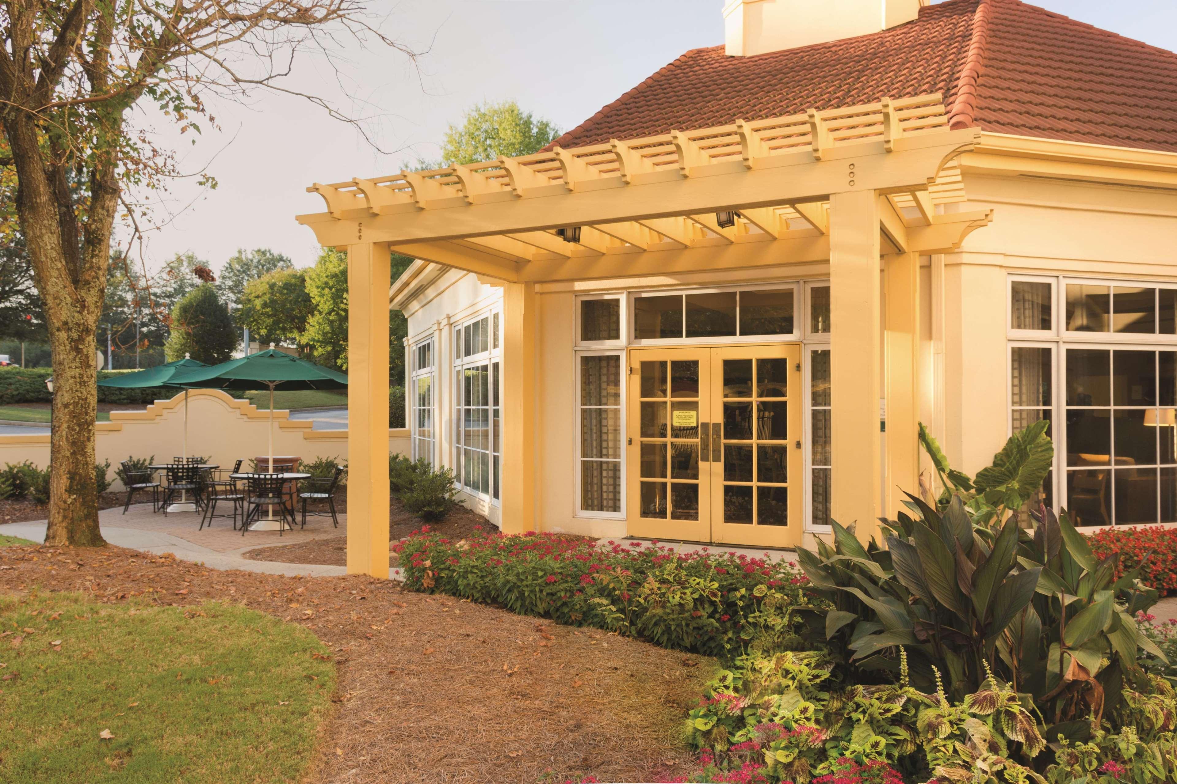 La Quinta By Wyndham Atlanta Ballpark/Galleria Exterior photo